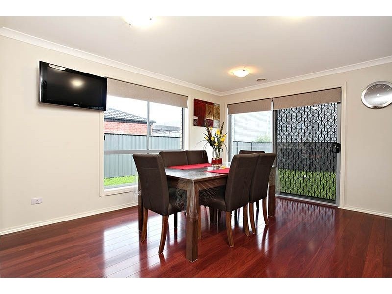 33 Sherrington Grange, Derrimut VIC 3030