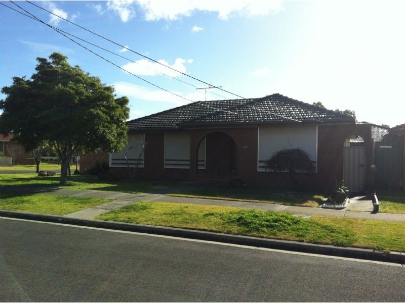 40 Cavendish Drive, Deer Park VIC 3023
