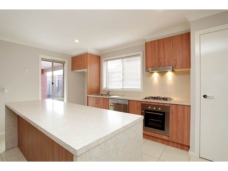 85 Capesthorne Drive, Derrimut VIC 3030