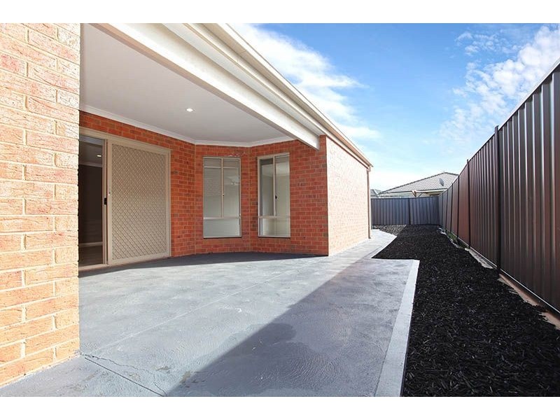 85 Capesthorne Drive, Derrimut VIC 3030