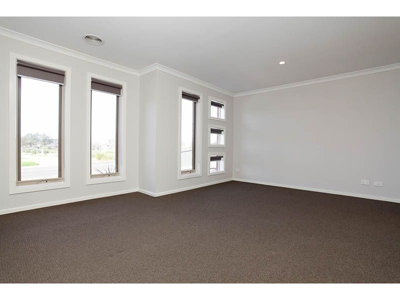 85 Capesthorne Drive, Derrimut VIC 3030