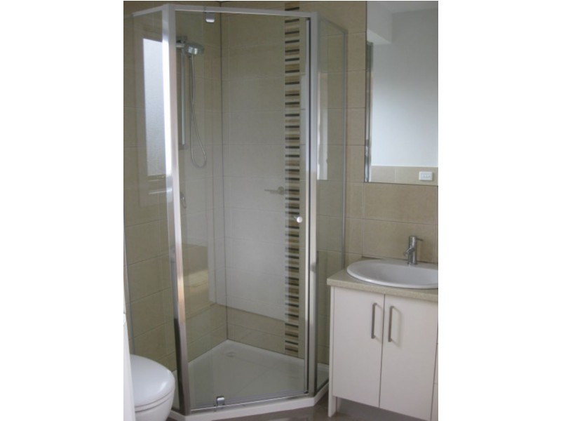 14 Burns Street, St Albans VIC 3021