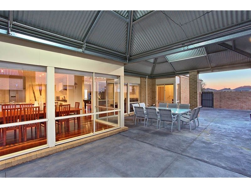 9 Rochester Vista, Derrimut VIC 3030