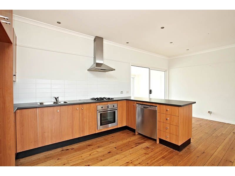 19 Welwyn Parade, Deer Park VIC 3023