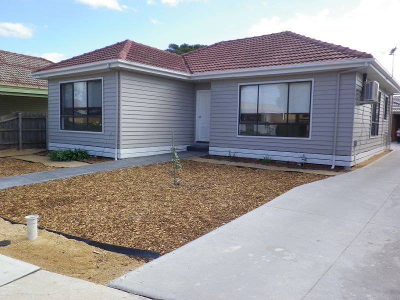 1/54 Dumfries Street, Deer Park VIC 3023