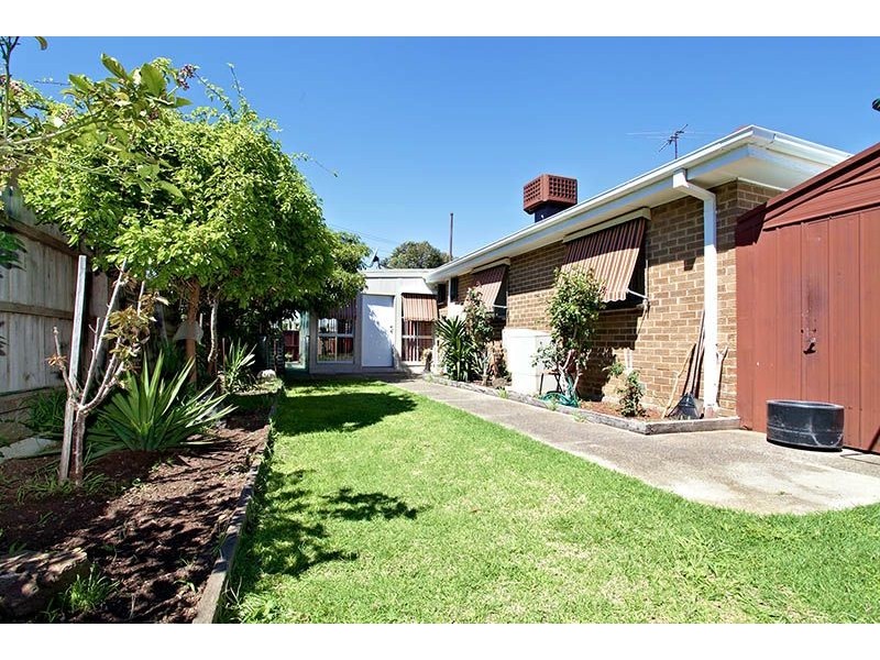 9 Birchwood Boulevard, Deer Park VIC 3023