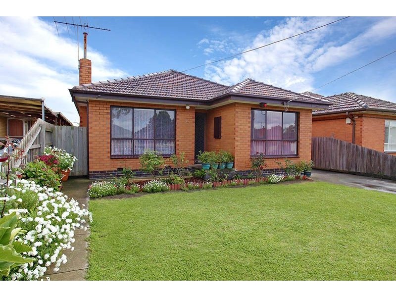 38 Tulloch Street, Deer Park VIC 3023