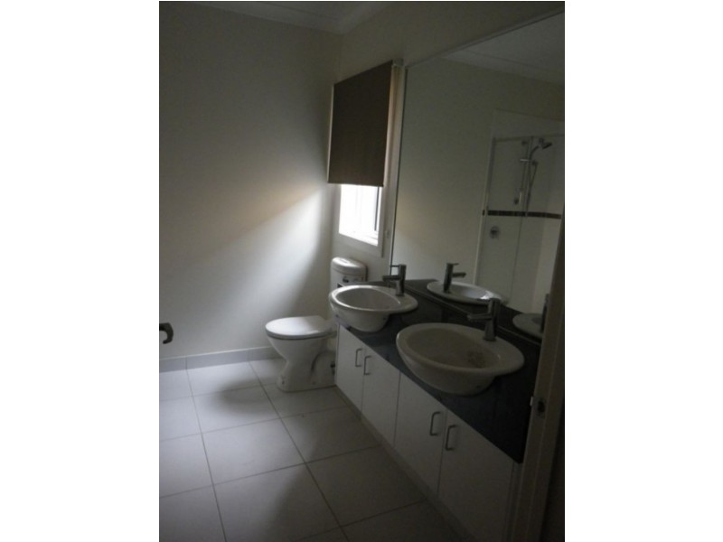 89 Hatchlands Drive, Deer Park VIC 3023