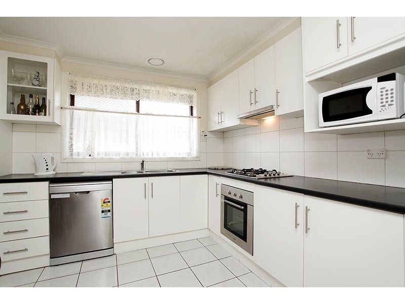 10 Livingston Street, Deer Park VIC 3023