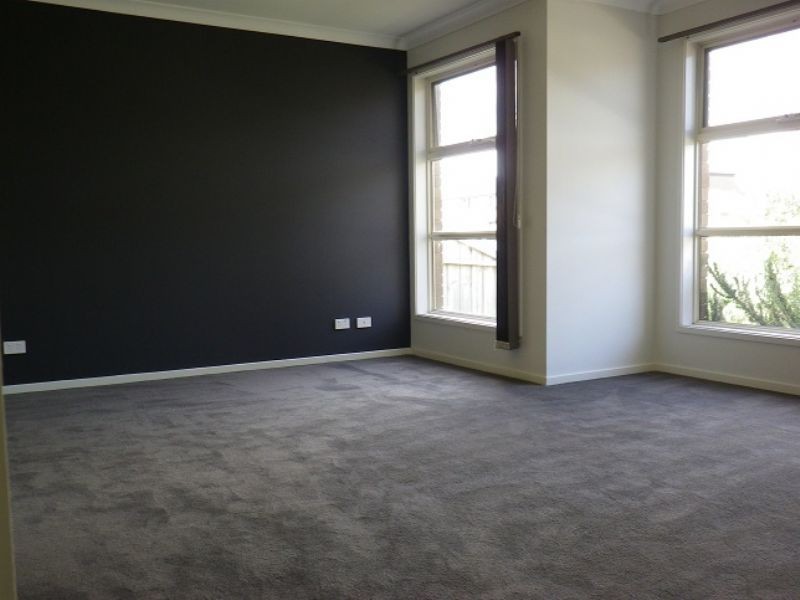 23 Dalmuir Boulevard, Deer Park VIC 3023