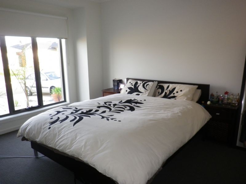 23 Loxwood Court, Deer Park VIC 3023