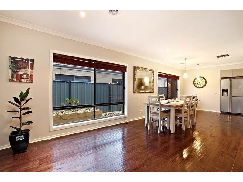 12 Grosvenor Crescent, Derrimut VIC 3030