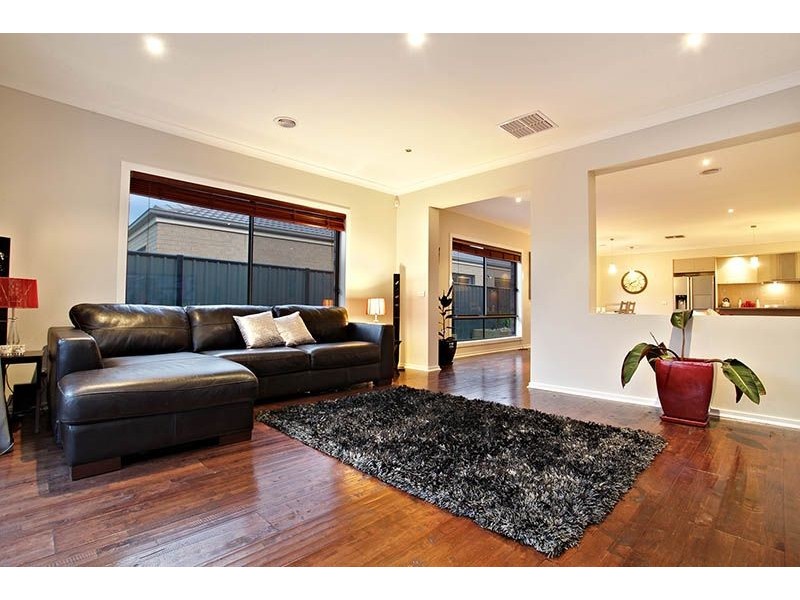 12 Grosvenor Crescent, Derrimut VIC 3030