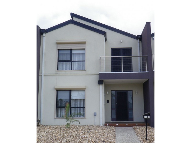 3 Woodburn Ave, Cairnlea VIC 3023