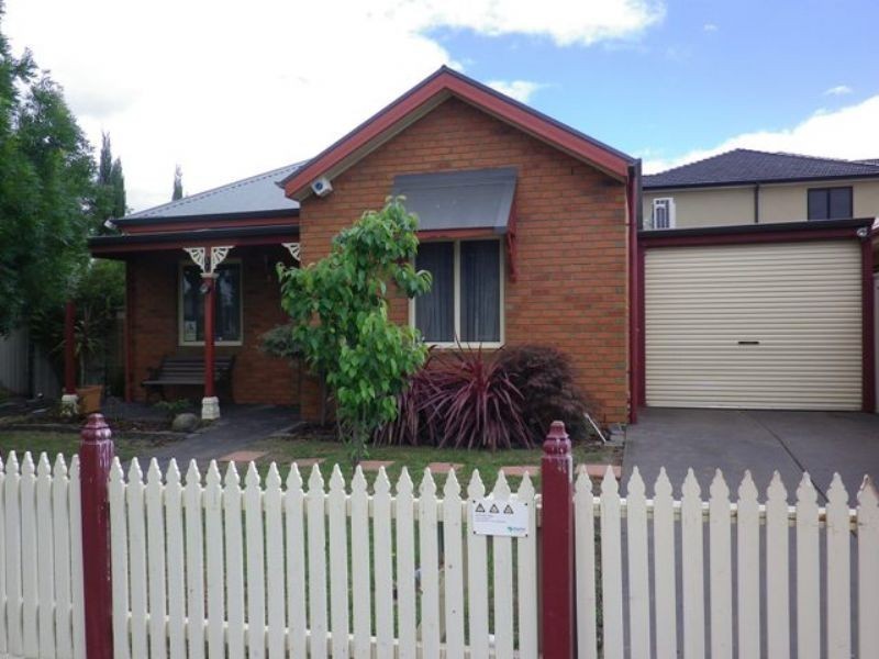 1 Lalor Court, Caroline Springs VIC 3023