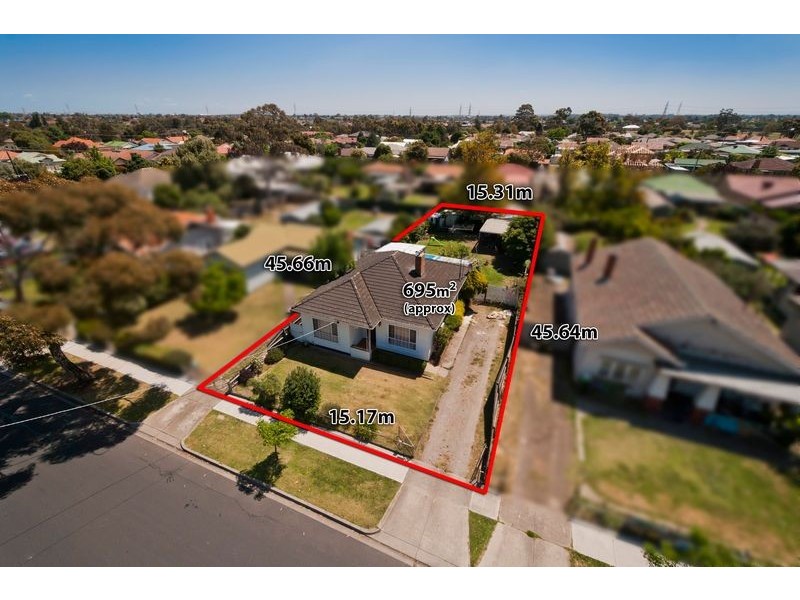 17 Adelaide Street,(Albion), Sunshine VIC 3020