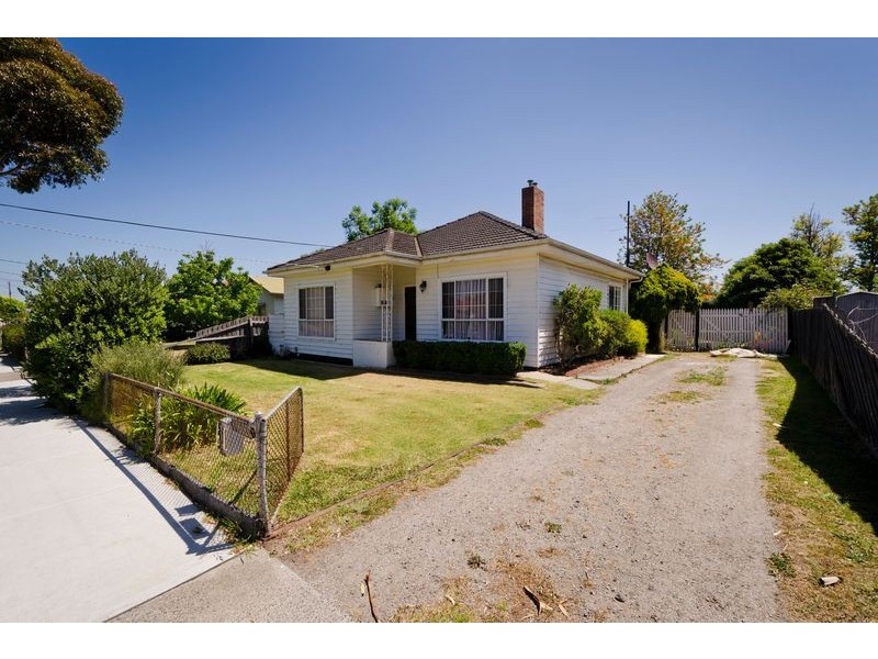 17 Adelaide Street,(Albion), Sunshine VIC 3020