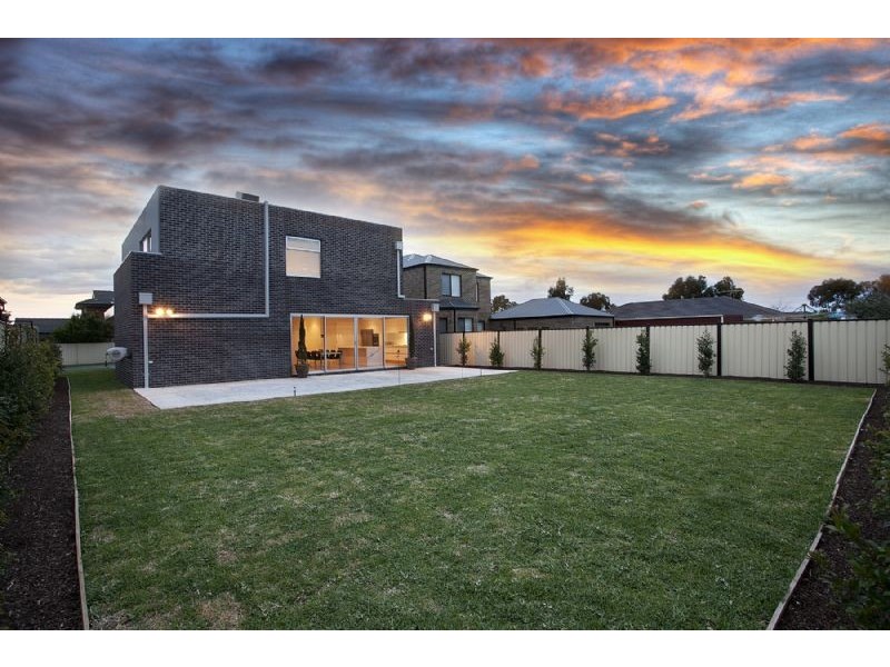 3 Oakford Place, Cairnlea VIC 3023