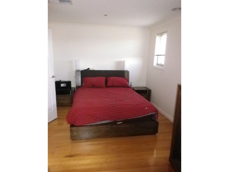 39 Kunat Street, Deer Park VIC 3023