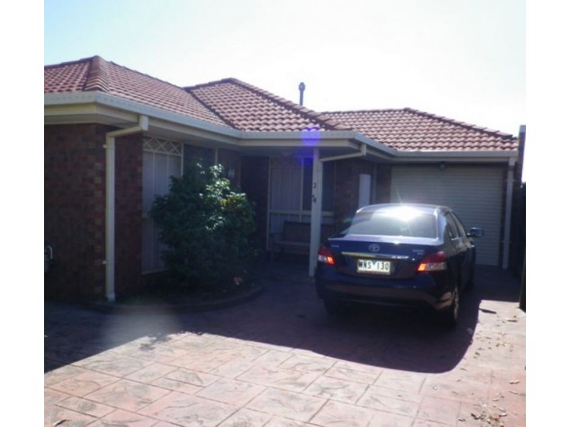 2/54 Leila Street, Deer Park VIC 3023