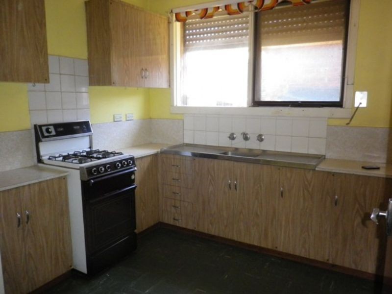 4-115 Station Road, Deer Park VIC 3023