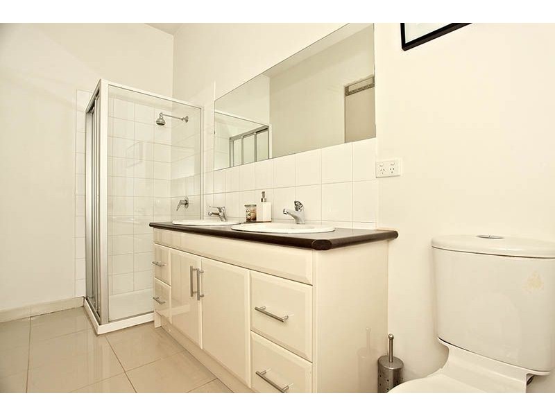 9 Scotney Crescent, Derrimut VIC 3030