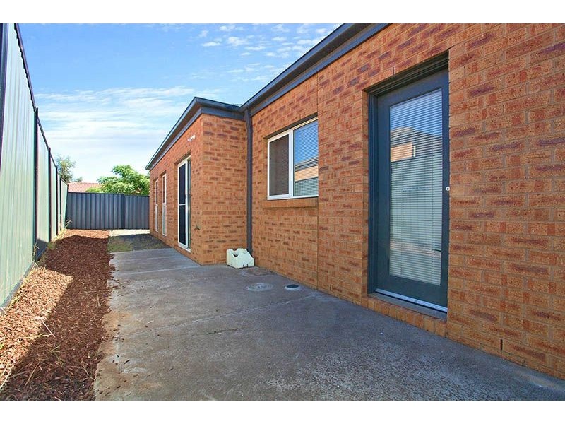 29 Fernhurst Avenue, Derrimut VIC 3030