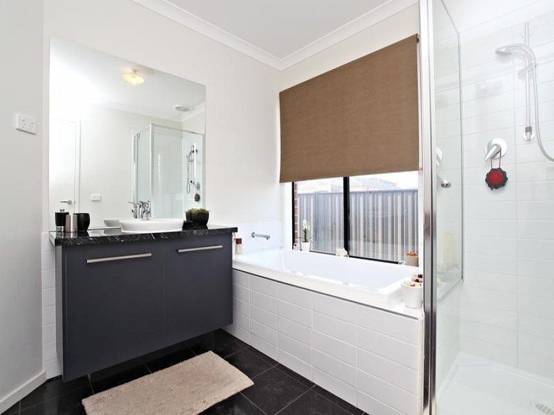 2 Palmer Parade, Derrimut VIC 3030