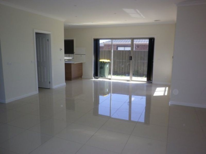 3-11 Parkwood Court, Deer Park VIC 3023