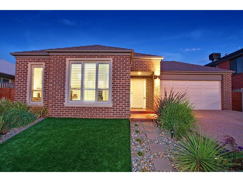 9 Turitable Way, Caroline Springs VIC 3023