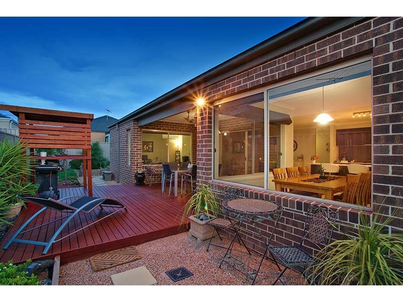 9 Turitable Way, Caroline Springs VIC 3023