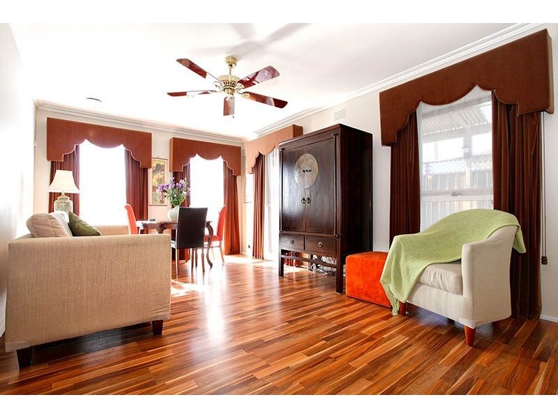 20 Phyllis Parade, Deer Park VIC 3023