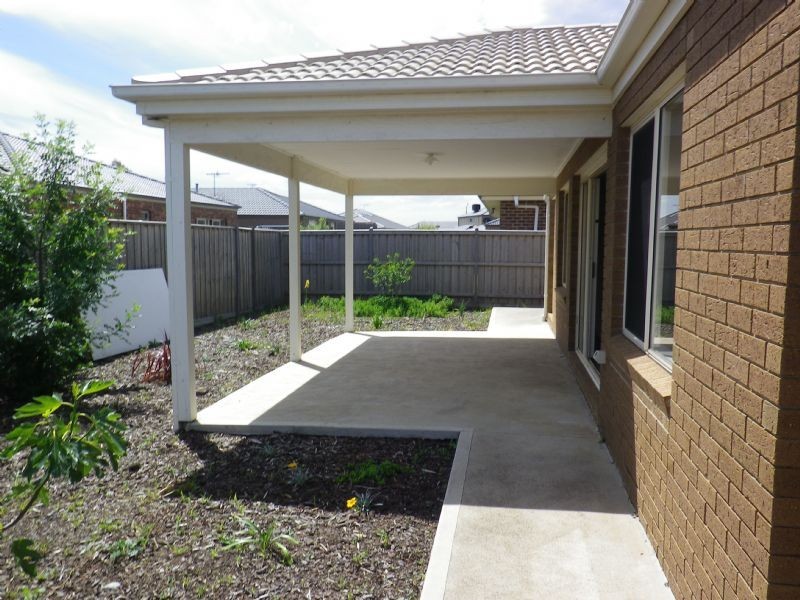 23  Dalmuir Boulevard, Deer Park VIC 3023