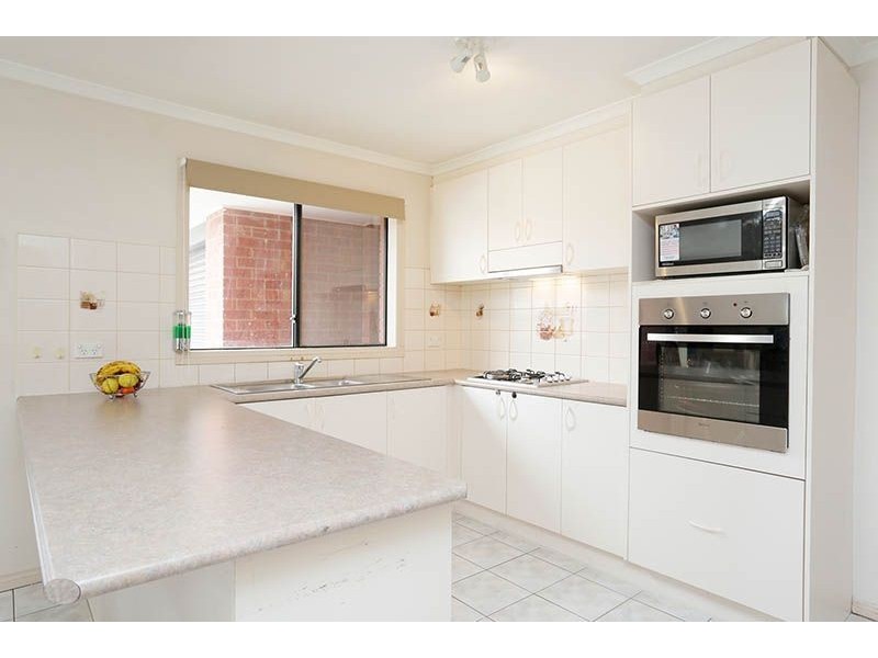 88 Robinsons Road, Deer Park VIC 3023