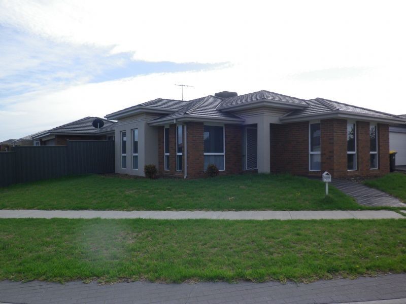 79 Hatchlands Drive, Deer Park VIC 3023