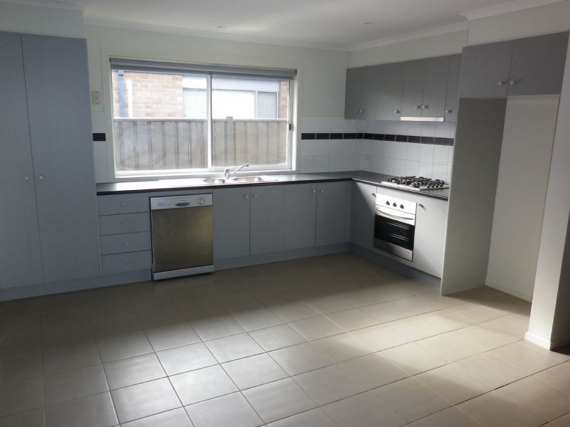 79 Hatchlands Drive, Deer Park VIC 3023