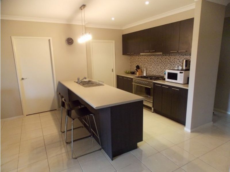 38 Grosvenor Crescent, Derrimut VIC 3030