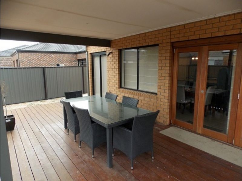 38 Grosvenor Crescent, Derrimut VIC 3030