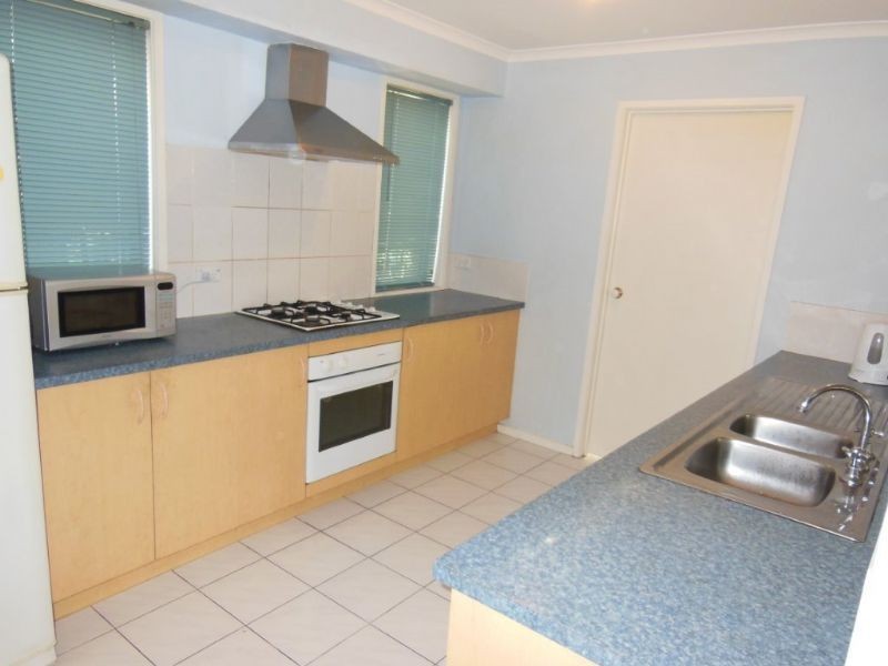 12 Cuthbert Avenue, Burnside VIC 3023