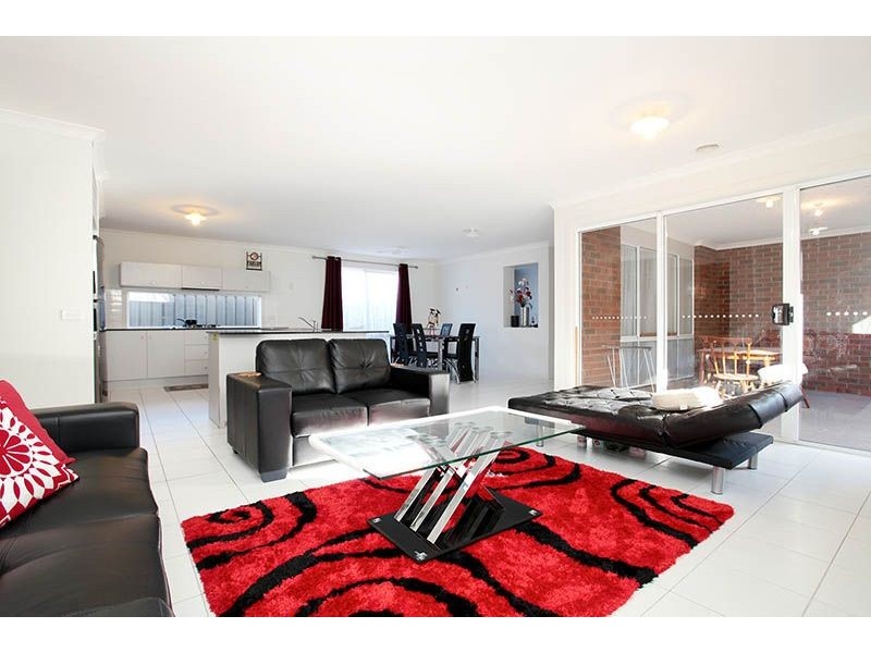 38 Jonah Parade, Deer Park VIC 3023