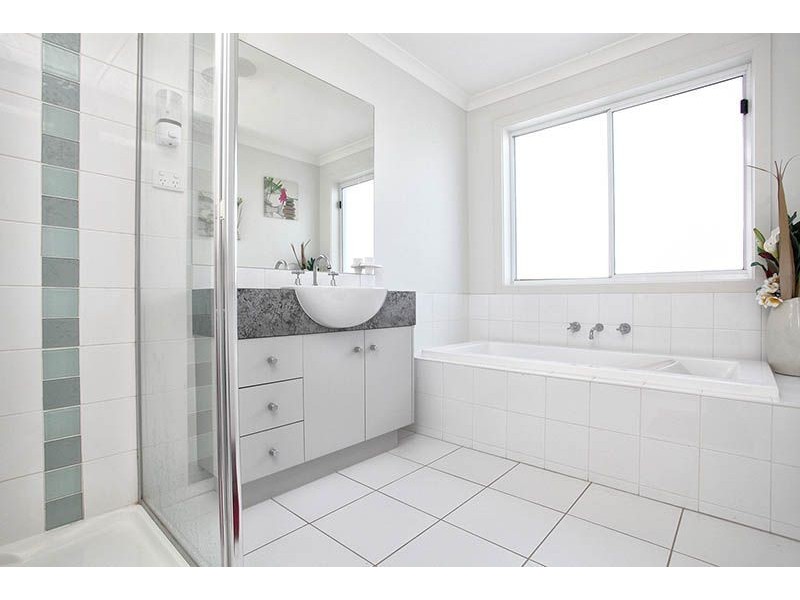 38 Jonah Parade, Deer Park VIC 3023