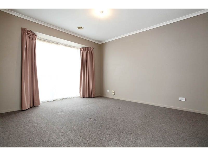 120 Robinsons Road, Deer Park VIC 3023