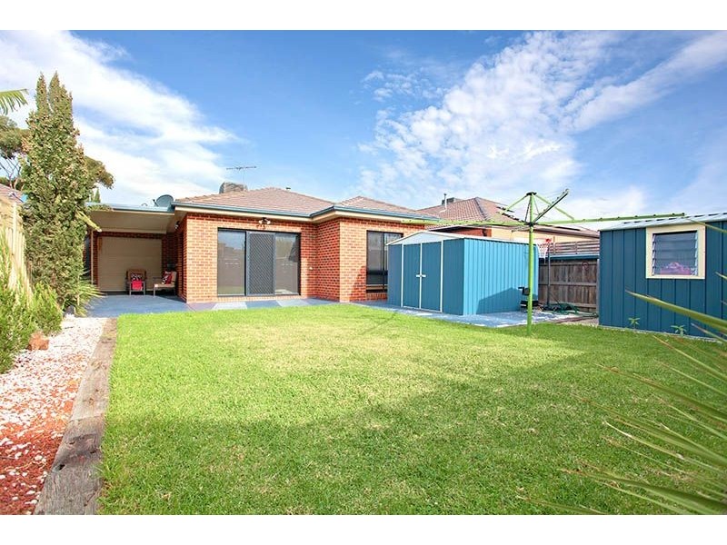4 Treemont Court, Cairnlea VIC 3023