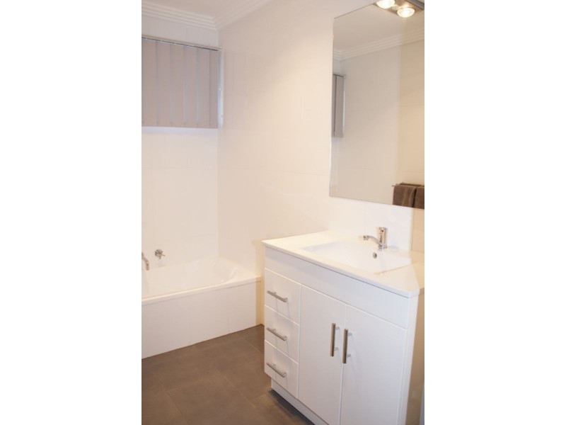 29 Hamilton Street, Deer Park VIC 3023