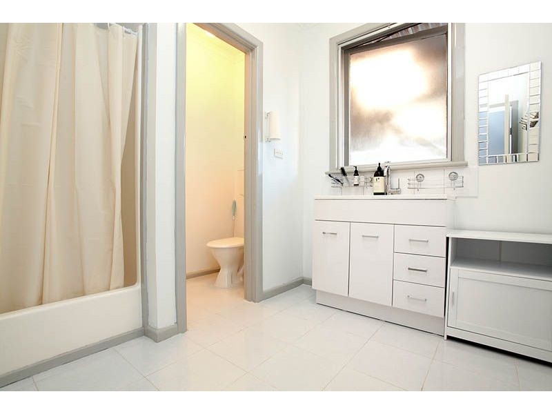 38 Billingham Road, Deer Park VIC 3023