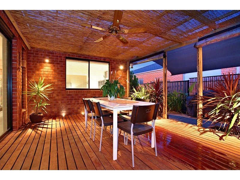 19 Bowmont Drive, Derrimut VIC 3030