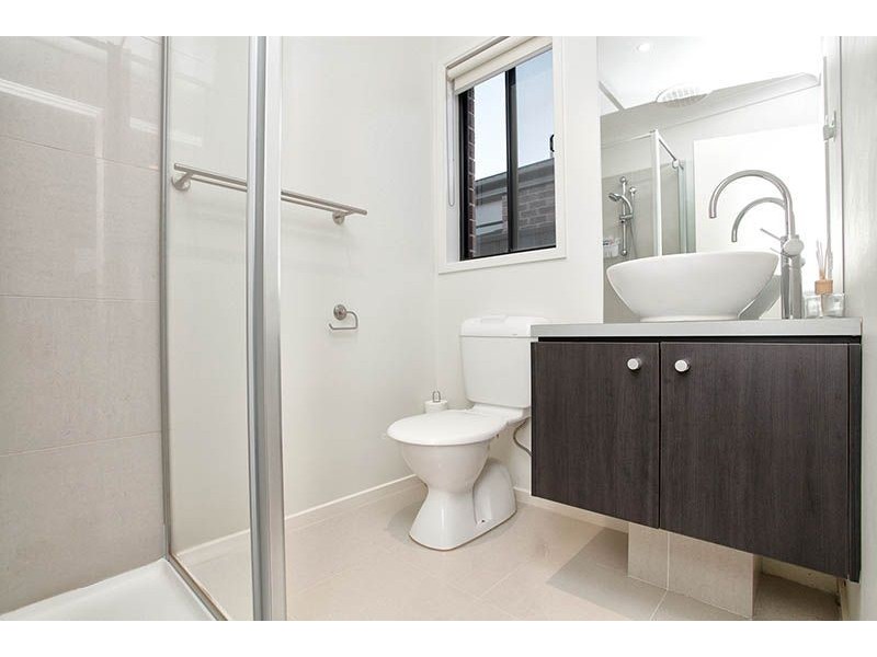 11 Hatfield Place, Deer Park VIC 3023