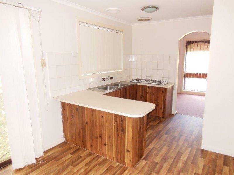 5 Wellington Court, Deer Park VIC 3023