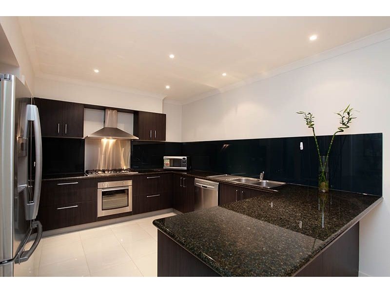 7 Grosvenor Crescent, Derrimut VIC 3030