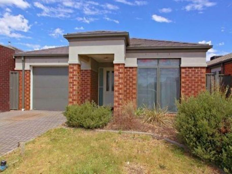 21 Jonah Parade, Deer Park VIC 3023